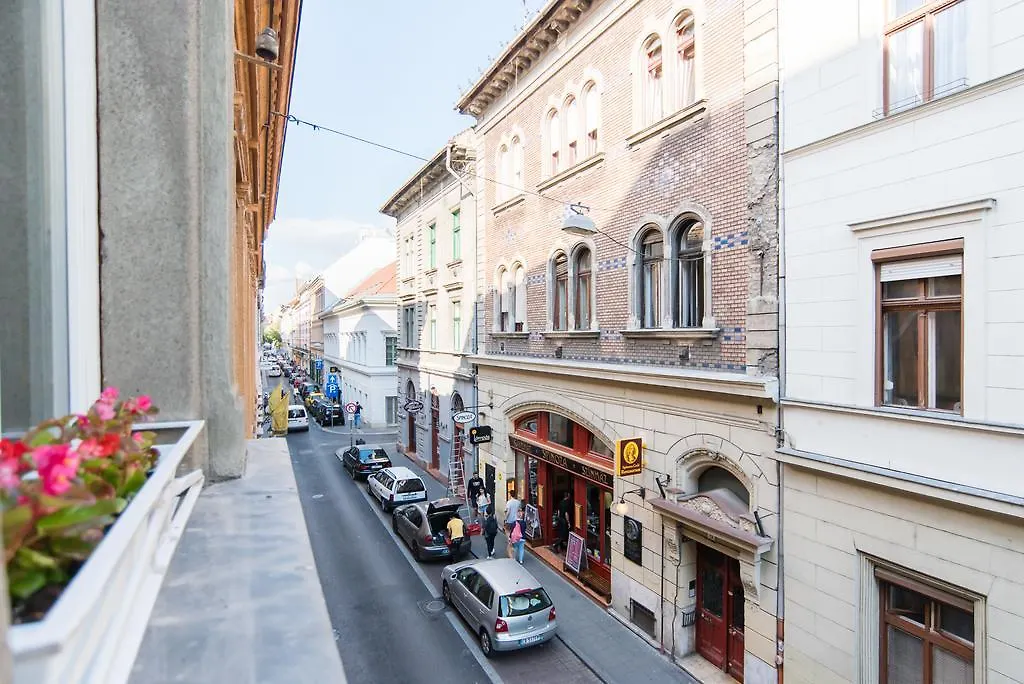 Downtown Synagogue Apartment Budapesta